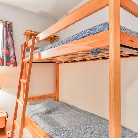 1 Bedroom Plus Cabin For 4 아파트 *